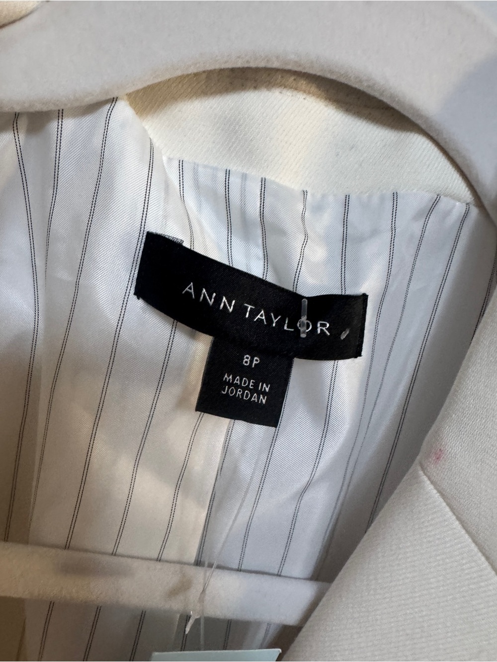 Ann Taylor Madison Winter White Single-Button Tailored Blazer 8P - Picture 5 of 8